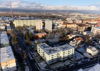 Byty Teplice Jaselská – investice s parkováním a ostrahou